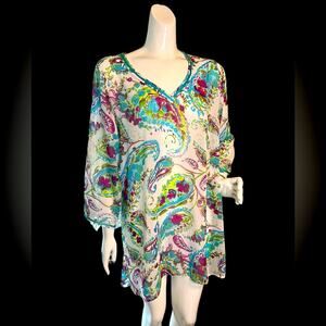 TOMMY BAHAMA NWOT Aqua Fuchsia White Paisley Design Swim Cover Size Large